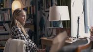 Carrie Bradshaw in Bomb Cyclone episode | Image via Hotstar